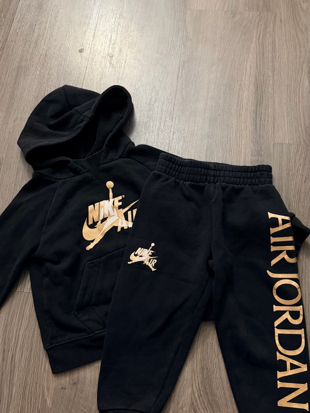 Jordan Kids Black Sweatshirt & Joggers with Gold Logos